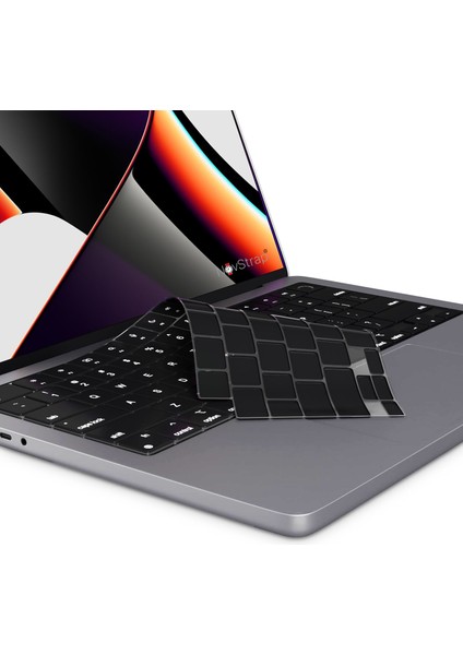 Novstrap Apple Macbook Pro 16 Inç M1 A2485 ile Uyumlu Türkçe Q Klavye Siyah Klavye Koruyucu Kılıf