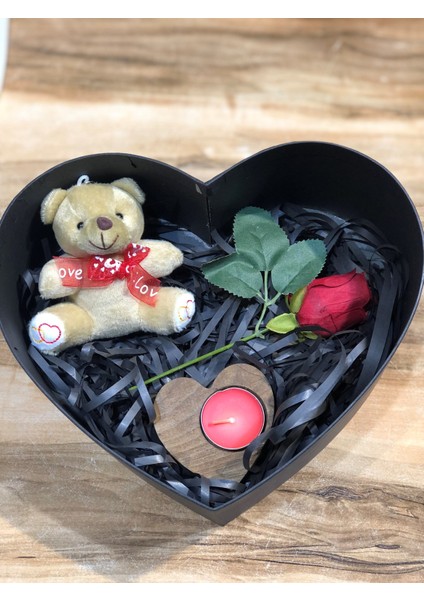 14 Şubat Sevgililer Günü Özel Kalpli Kutuda Kütük Mum,yapraklı Gül ve Kalpli Peluş Anahtarlık