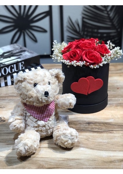 14 Şubat Sevgililer Günü Özel Gül Kutusu ve Peluş Ayıcık