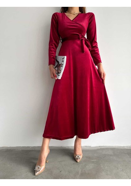 Kadın Kruvaze Yaka Detay Kuşaklı Kadife Elbise (Renk Seçenekli) modelleri