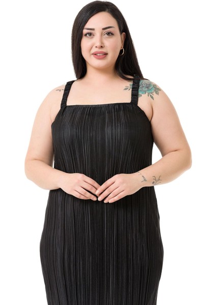 Büyük Beden Kolları ve Sırtı Lastikli Kraşlı Saten Uzun Siyah Elbise fiyatları