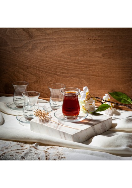 96029 Galata Çayımın Demi 8 Parça Çay Seti