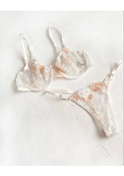 Kadın Seksi Fantezi Dantel Çiçek Detaylı Tasarım Takım Iç Çamaşır Takımı fırsatları