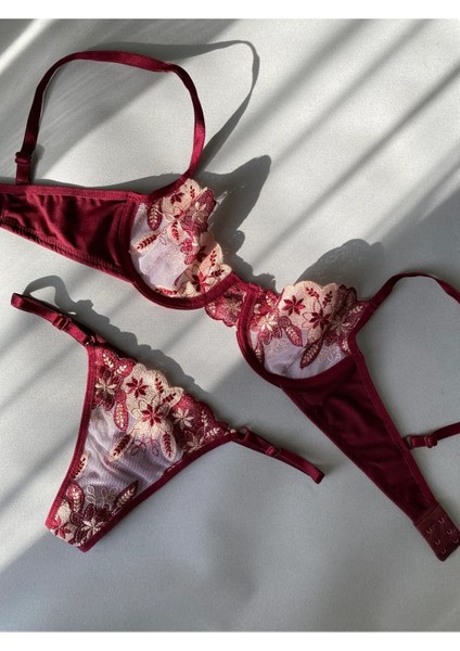 Kadın Seksi Fantezi Dantel Çiçek Detaylı Tasarım Takım Iç Çamaşır Takımı indirimleri