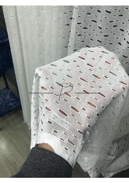Tül Perde Brillant Yırtmaçlı Desen Düz Dikim Pilesiz