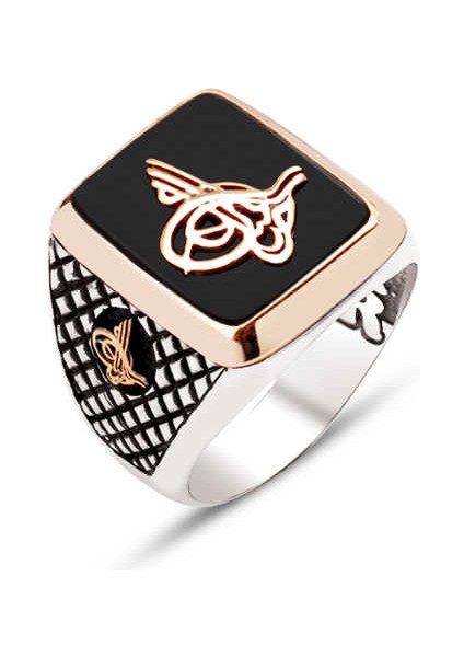 Gümüş Oniks Taşlı Üst ve Yanları Osmanlı Tuğralı Motifli Yüzük