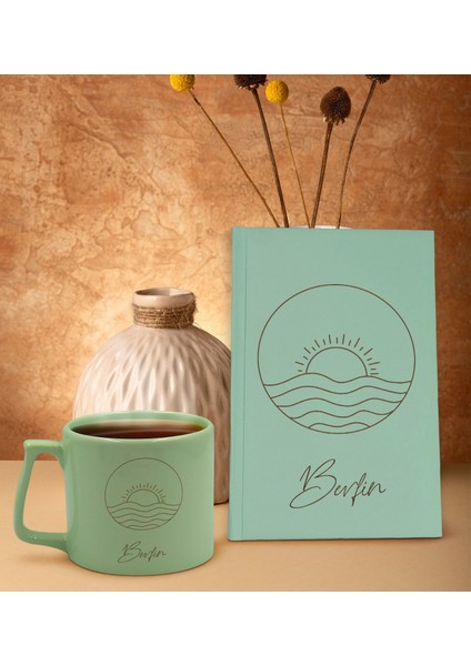 Kişiye Özel Isimli Yeşil Sert Kapaklı Defter Ve Middle Kupa Seti, Arkadaşa Hediye, Yeni Iş Hediyesi, Doğum Günü Hediyesi-7