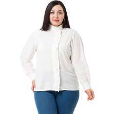 Büyük Beden Hakim Yaka Ön Patı ve Yakası Fırfırlı Beyaz Gömlek