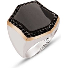 Amberkan Gümüş Oniks Taşlı Zirkon İşlemeli Yüzük