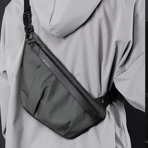 Erkek Askılı Sırt Çantası Sıçramaya Dayanıklı Naylon Kumaş Fanny Pack Ayarlanabilir Omuz Askısı  (Yurt Dışından)