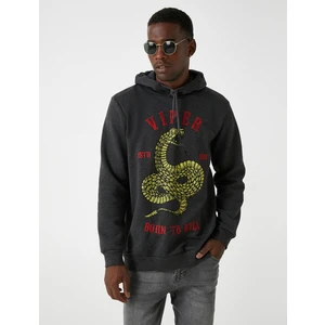 Yılan Baskılı Kapşonlu Sweatshirt Şardonlu
