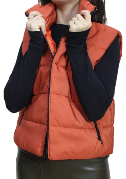 / Turuncu Mat Renk Iki Yan Cepli Dik Yaka Fermuarlı Şişme Yelek fiyatları