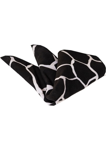 Siyah Üzerine Beyaz Ağ Desenli Tasarım Yaka Cep Mendili