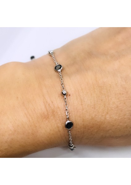 925 Ayar Gümüş Siyah Zirkon Taşlı Toplu Ince Bileklik modelleri