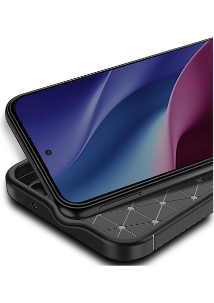 Xiaomi Mi 13 Uyumlu Kılıf Karbon Desenli Kamera Korumalı Kaymaz Soft Solmaz Silikon fırsatları