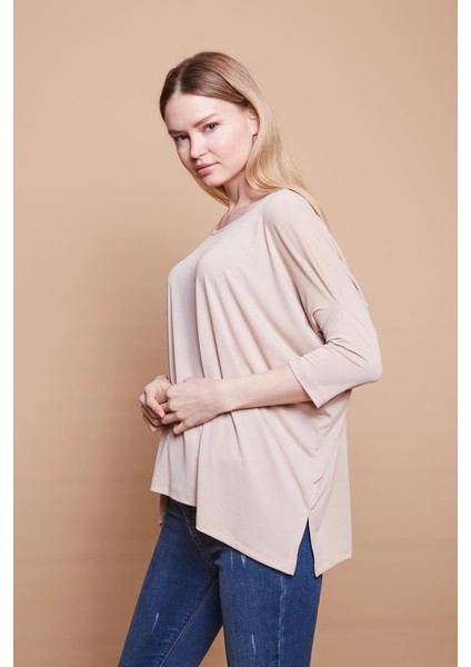 Likralı Krep Kumaş Geniş Sıfır Yaka Kapri Truvakar Kol Yanı Yırtmaçlı Salaş Oversize Bluz-Bej fiyatları