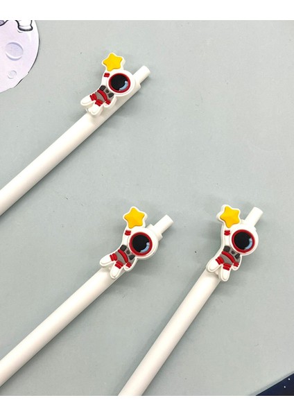 Sevimli Astronot Elinde Yıldız 0,5 Uçlu Üstten Basmalı Beyaz Jel Kalem