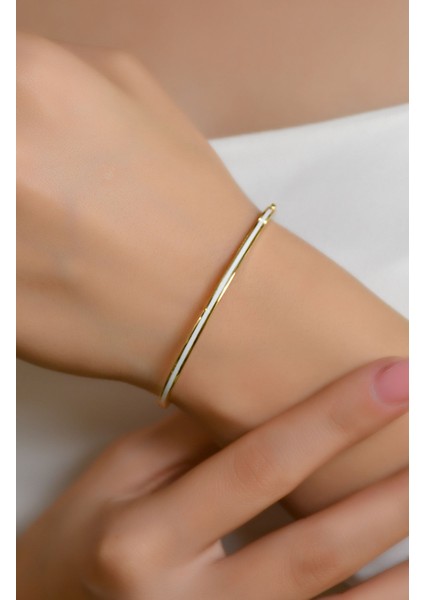 Mineli Beyaz Renk Kelepçe 14 Ayar A059753