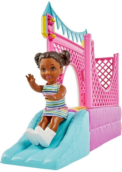 HHB67 Barbie Bebek Bakıcısı Skipper Oyun Evi Seti
