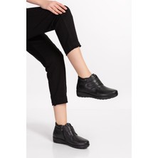 Akgün Terlik Kadın Siyah  Cırtlı Ortopedik Bot