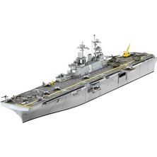 Revell Maket Us Navy Assault Carrier Wasp Class 05178