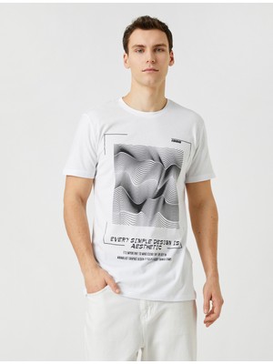 Koton Slogan Baskılı Tişört Geometrik Detaylı Bisiklet Yaka Dar Kesim