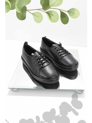 Bambi Siyah Leather Kadın Casual Ayakkabı K01272044303