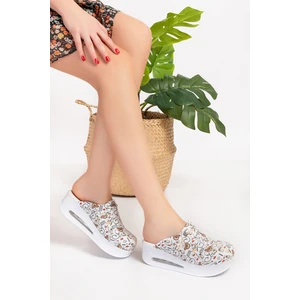 Nur Ortopedii Beyaz Ayıcık Desenli Kapalı Airmax Bayan Sabo Terlik 900