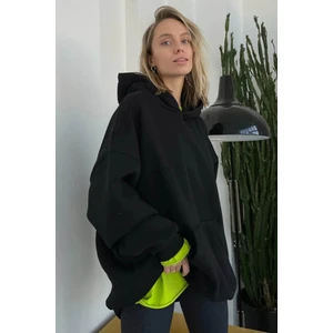 Siyah Kapüşonlu Şardonlu Oversize Sweatshirt MG1566