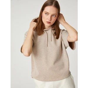 Kısa Kollu Sweatshirt Kapüşonlu