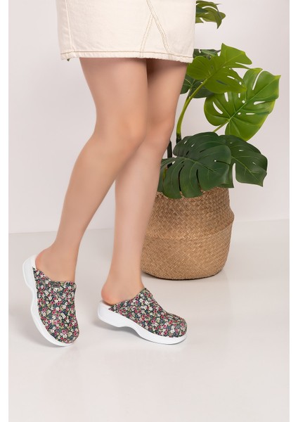 Küçük Pembe Çiçekler Desenli Klasik Model Erkek Ortopedik Sabo Terlik 259 modelleri