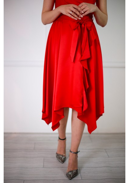 Saten Asimetrik Kesim Elbise10