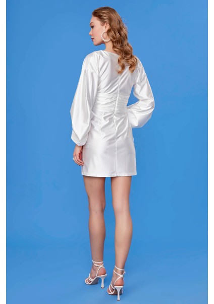 Bel Kısmı Büzgülü Saten Elbise10 indirimleri