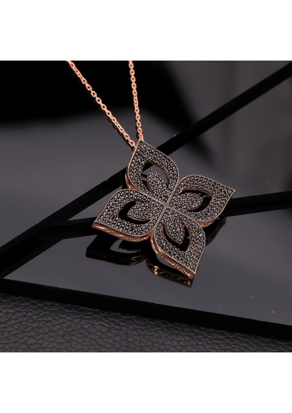 925 Ayar Gümüş Siyah Yonca Kolye