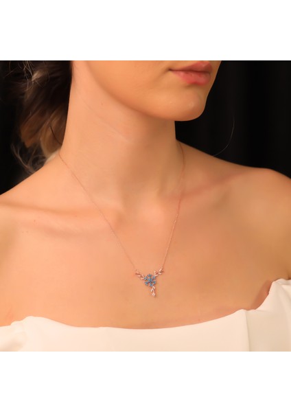 925 Ayar Gümüş Daldaki Kar Tanesi Firuze Kolye fırsatları