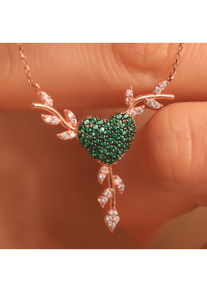 925 Ayar Gümüş Daldaki Yeşil Kalp Kolye fiyatları