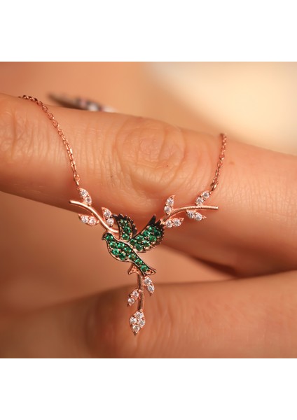 925 Ayar Gümüş Daldaki Yeşil Kuş Kolye fiyatları