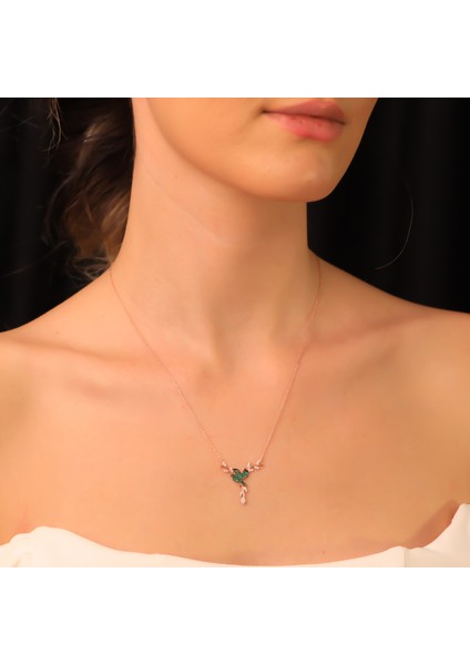 925 Ayar Gümüş Daldaki Yeşil Kuş Kolye fırsatları
