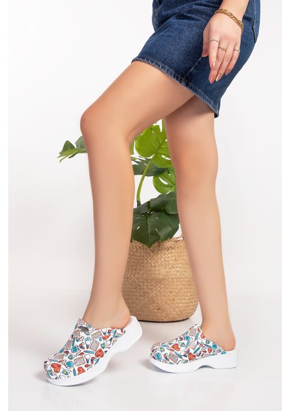 Beyaz Ilk Yardımm Desenli Klasik Bayan Ortopedik Sabo Terlik 113 modelleri