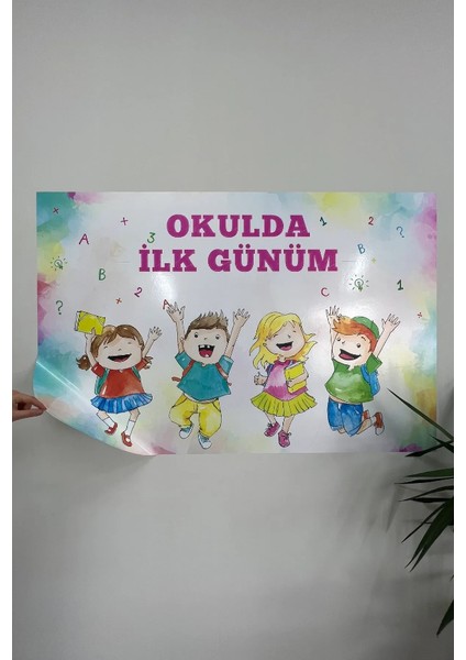 Akıllı Kağıt Çerçeve Görünümlü Tutunma Özellikli Okulda Ilk Günüm 100 - 150 cm