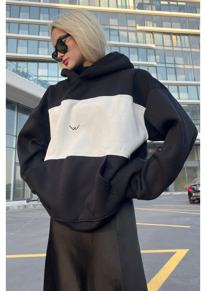 Siyah Renk Bloklu Şardonlu Sweatshirt MG1544 modelleri