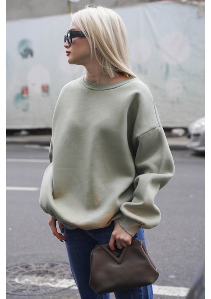 Mint Yeşili Bisiklet Yaka Basic Sweatshirt MG1559