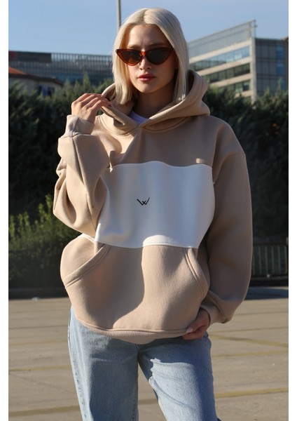 Bej Renk Bloklu Şardonlu Sweatshirt MG1544