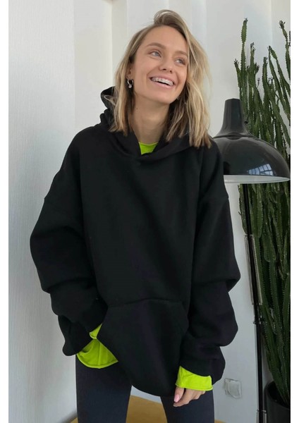 Siyah Kapüşonlu Şardonlu Oversize Sweatshirt MG1566 modelleri
