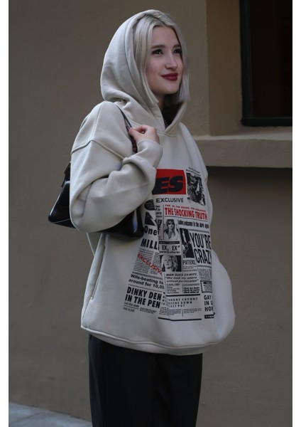 Bej Baskılı Oversize Kapüşonlu Kadın Sweatshirt MG1581