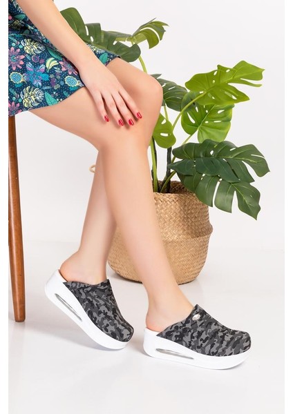 Kamuflaj Desenli Kapalı Airmax Bayan Sabo Terlik (961 Beyaz Taban)