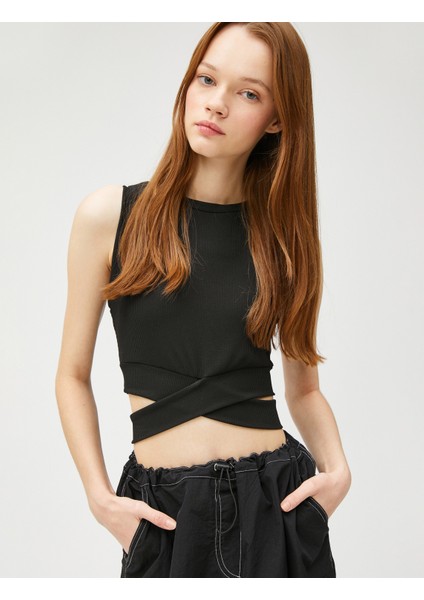 Crop Fitilli Atlet Bisiklet Yaka Bel Detaylı