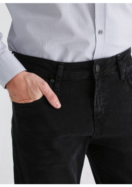 Siyah Erkek Normal Slim Fit Denim Pantolon AKA 3 fırsatları
