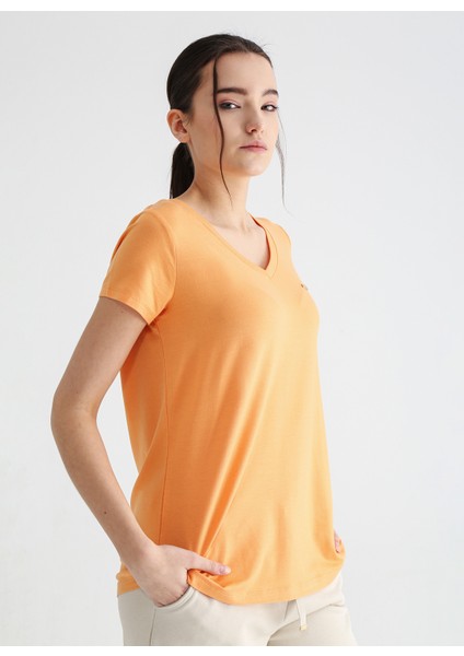 Bayan Ciyosel-23 T-Shirt 1567036