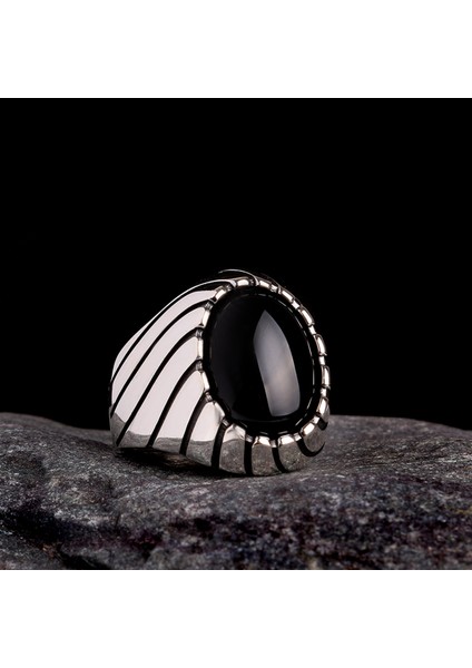 925 Ayar Gümüş Onix Taşlı Oval Model Erkek Yüzük
